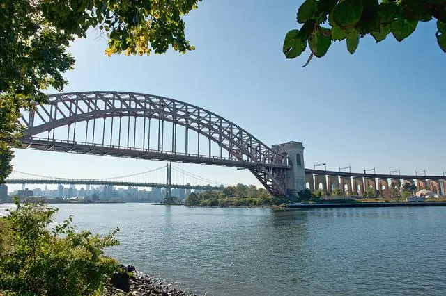 Hell Gate Bridge North View by Harris Graber on Flickr